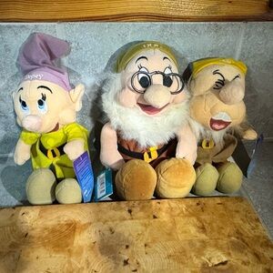 Vintage Snow White and the seven dwarfs plushies.
